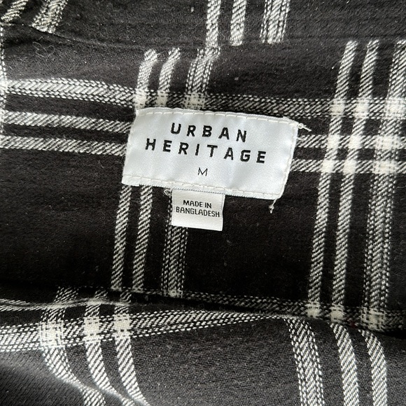 Black Flannel Medium | Urban Outfitters - Picture 3 of 3